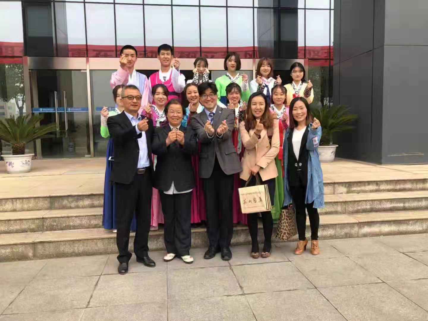 0cacf0f0e7e9db88bc2c079772d5a745.jpg 0cacf0f0e7e9db88bc2c079772d5a745.jpg